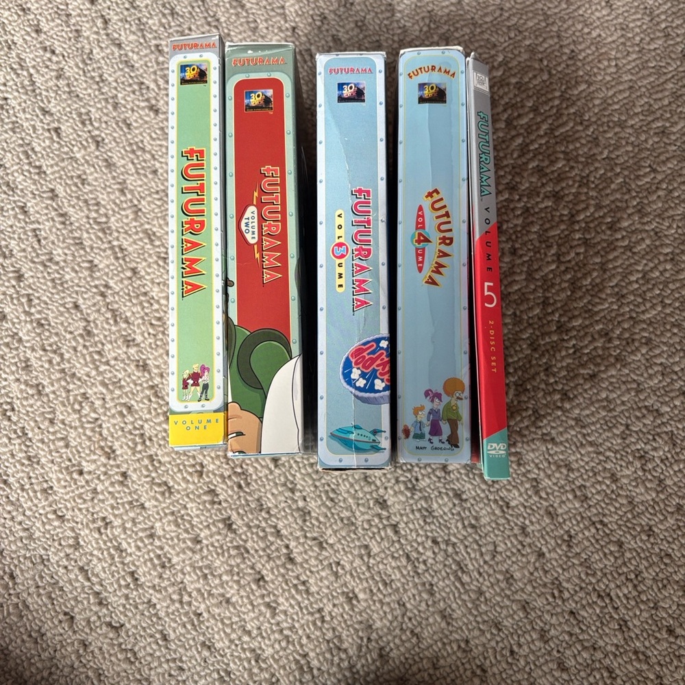 Futurama DVD Box Set Volumes - Colorful Cartoon Covers - Picture 2 of 5